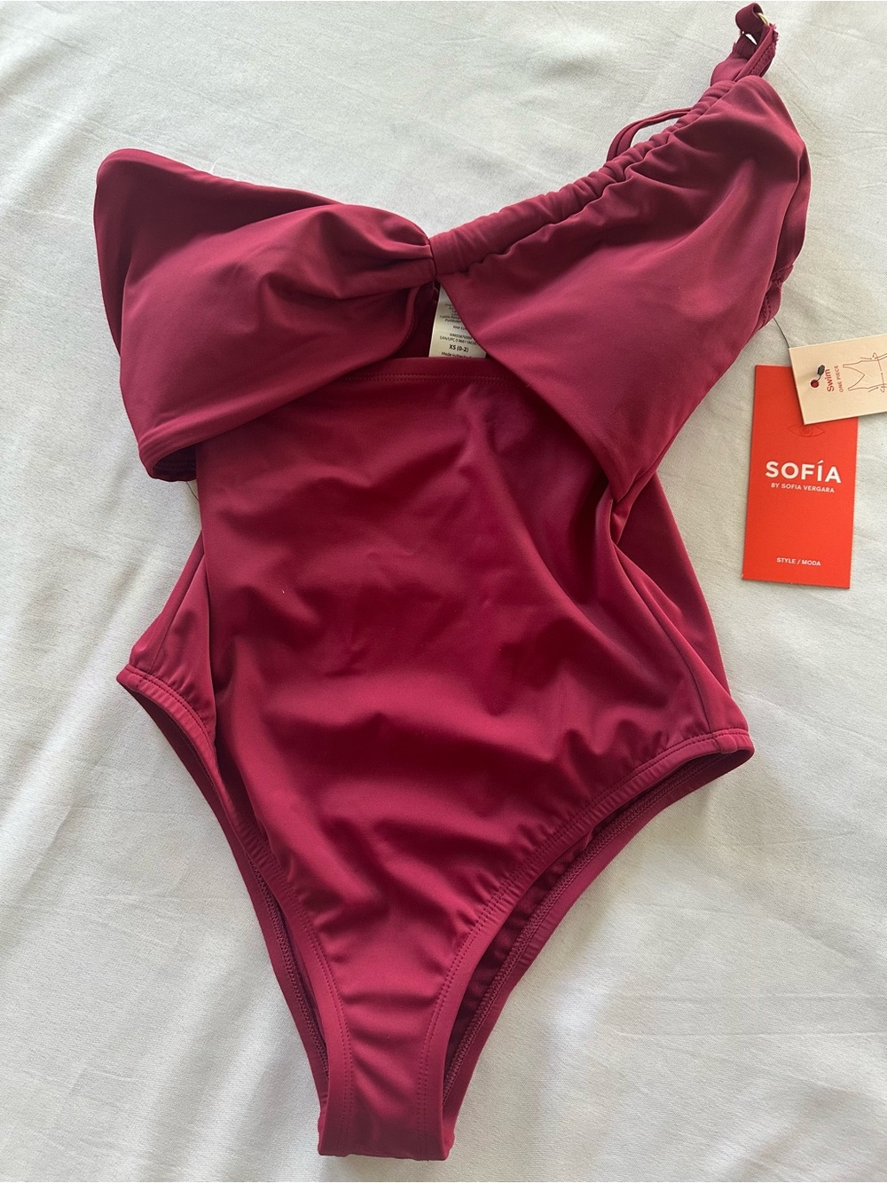 Women’s One-Piece Swimsuit Cranberry Sofia Vergara NWT XS